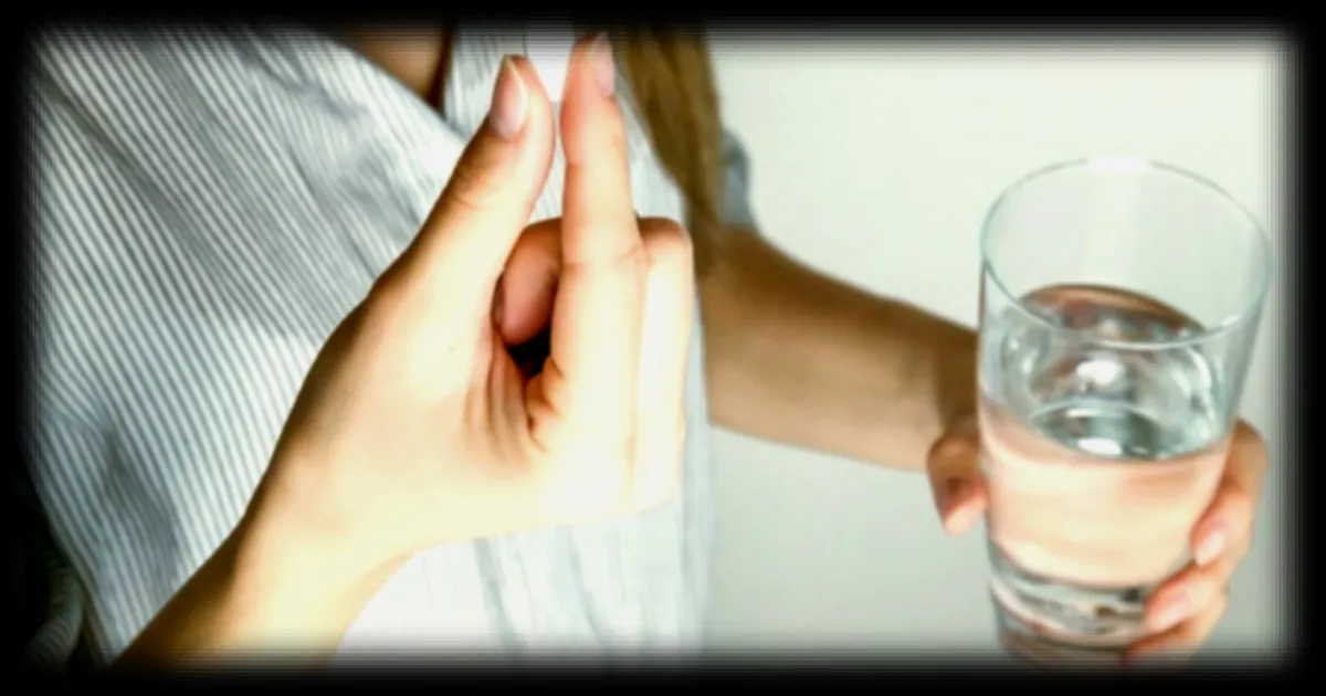 Automédication : conseils pour choisir entre une pharmacie et une parapharmacie en ligne