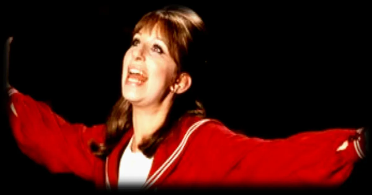 Barbra Streisand reçoit la Palme d'or d'honneur à Cannes : une icône du cinéma célébrée pour son héritage artistique