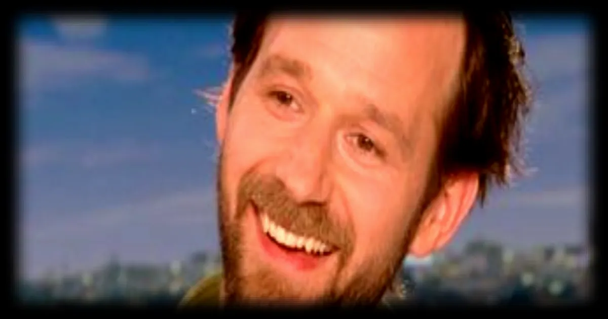 Benjamin Lavernhe se confie sur sa prestation aux César et sa nouvelle pièce au théâtre