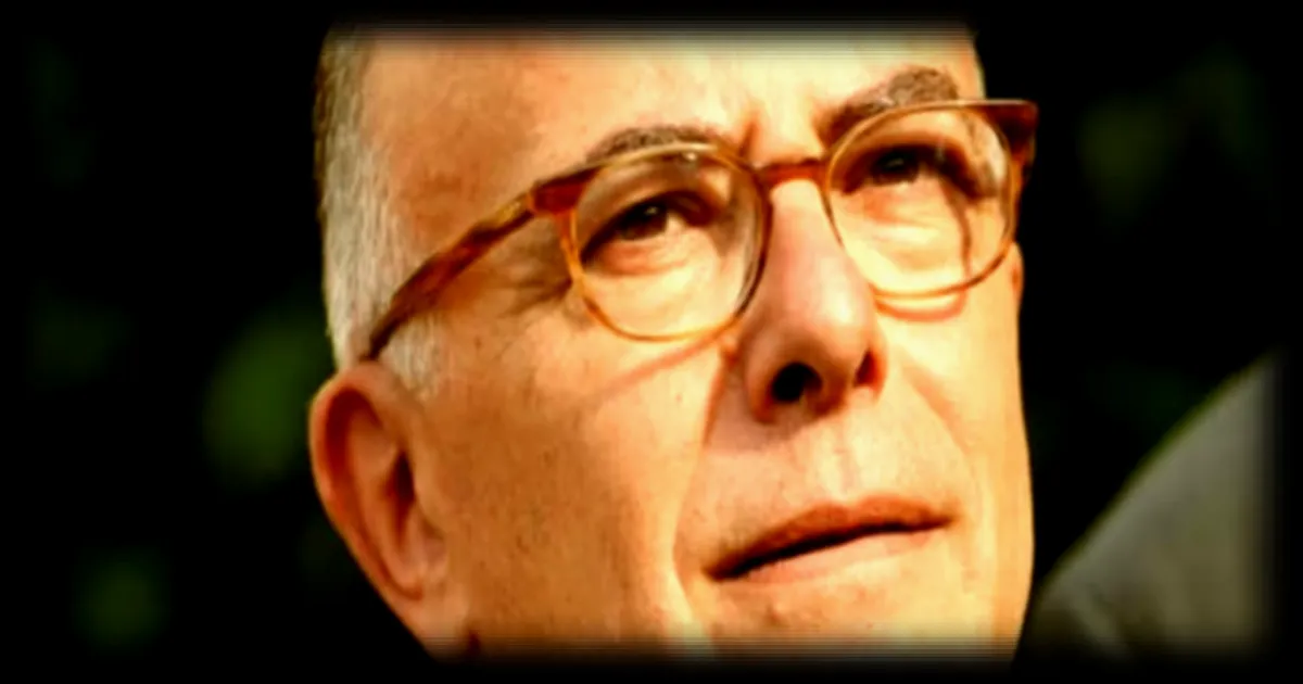 Bernard Cazeneuve publie une lettre aux Français pour 2027