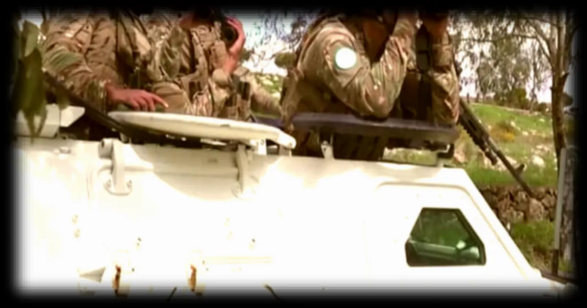 BFMTV dans un convoi humanitaire escorté par les casques bleus français