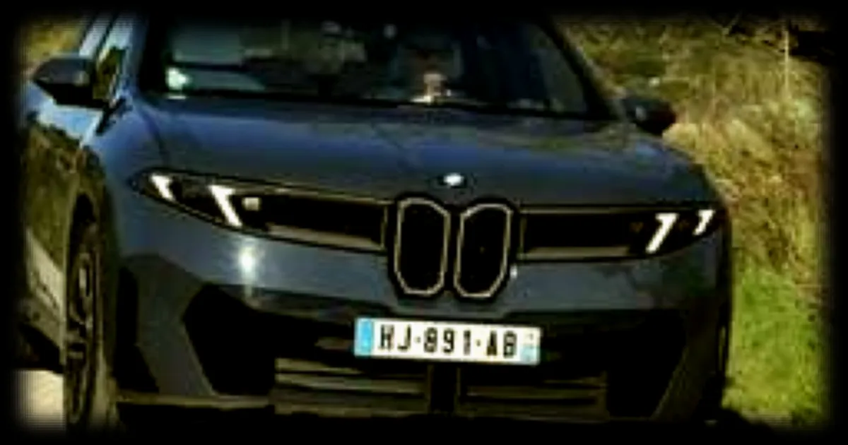 BMW iX3 électrique : une révolution avec zéro pièce partagée avec sa version thermique