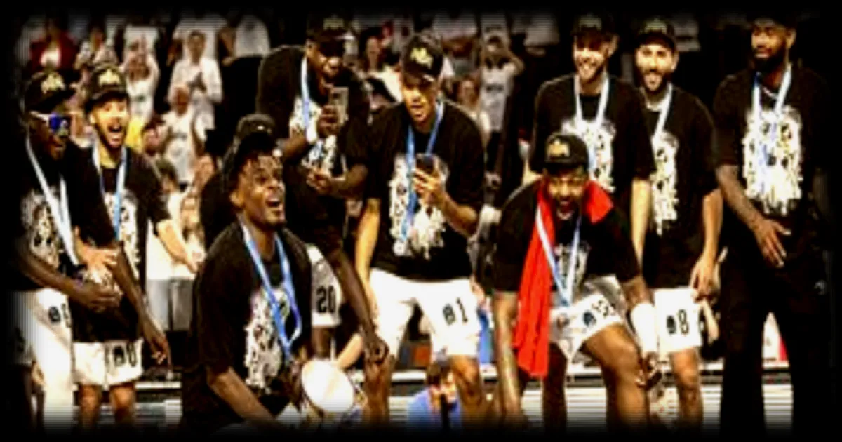 Bourg-en-Bresse écrit l'histoire en remportant son premier titre européen face à Besiktas en finale de l'Eurocoupe