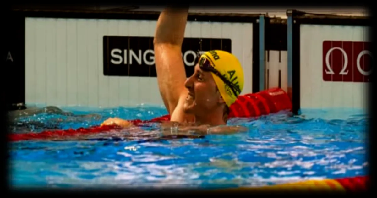 Cameron McEvoy bat un record du monde sans prime: contraste avec les Enhanced Games