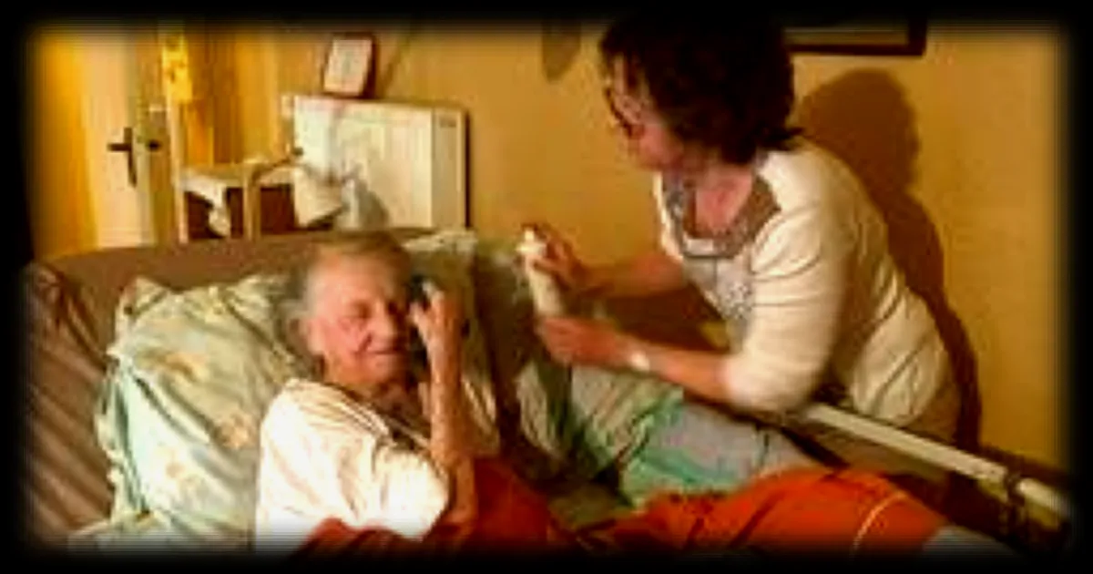 Canicule à Quimper : le quotidien d’Odette, 93 ans, isolée au dernier étage d’une tour
