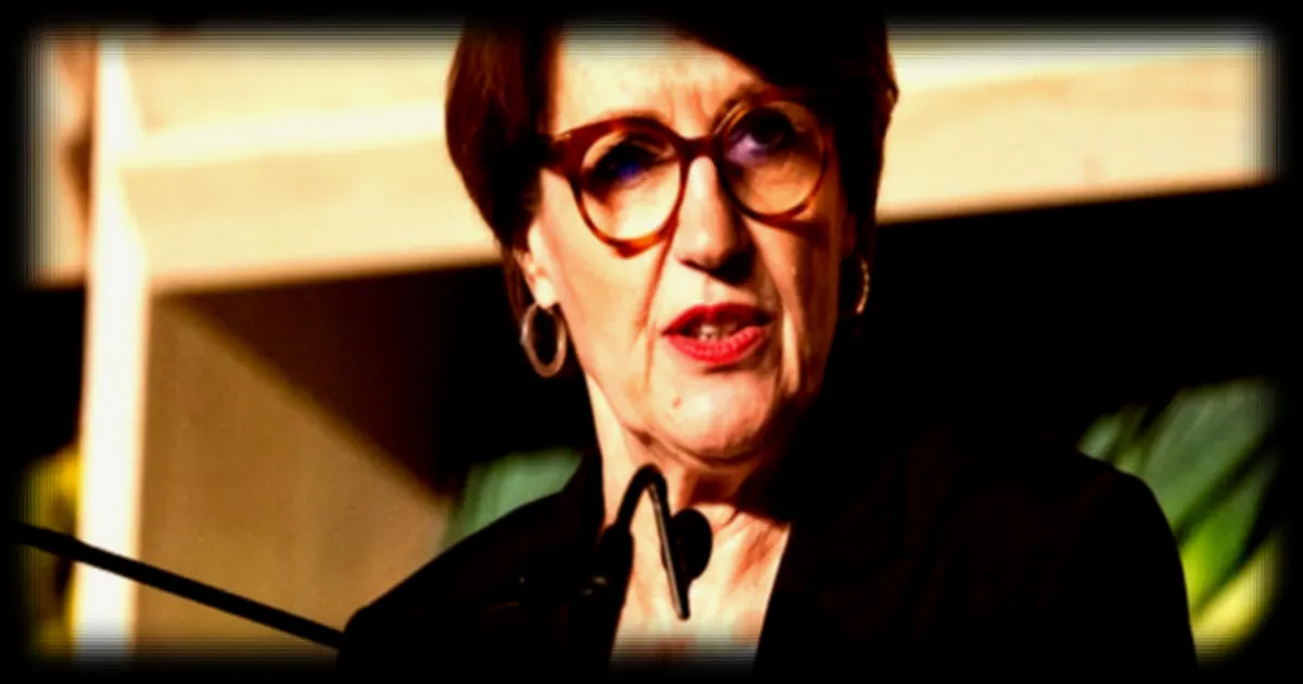 Canicules et sécheresse : la ministre de l'Agriculture appelle à une solidarité nationale envers les agriculteurs
