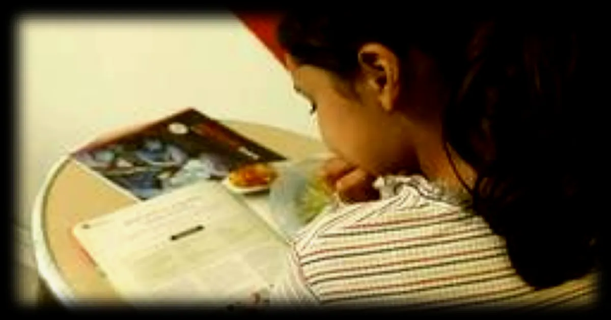 Catherine Boivron, libraire à Angers, dévoile ses coups de cœur jeunesse : « Le sac » et « À fleur de peau »