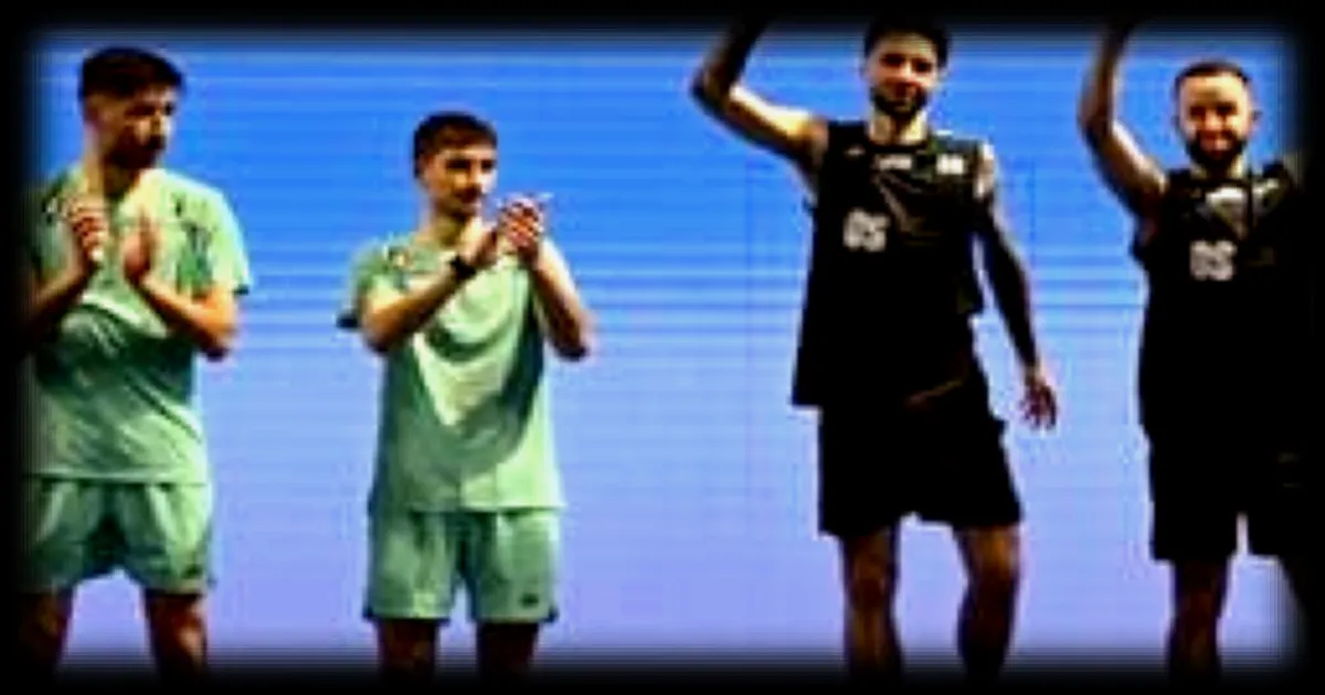 Christo Popov remporte le simple aux championnats d'Europe de badminton mais echoue en double avec son frere