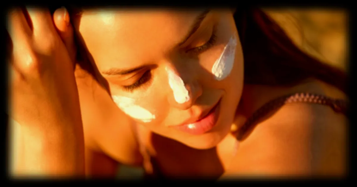 Clarins engage une experte qui recommande une crème abordable pour lutter contre les rides