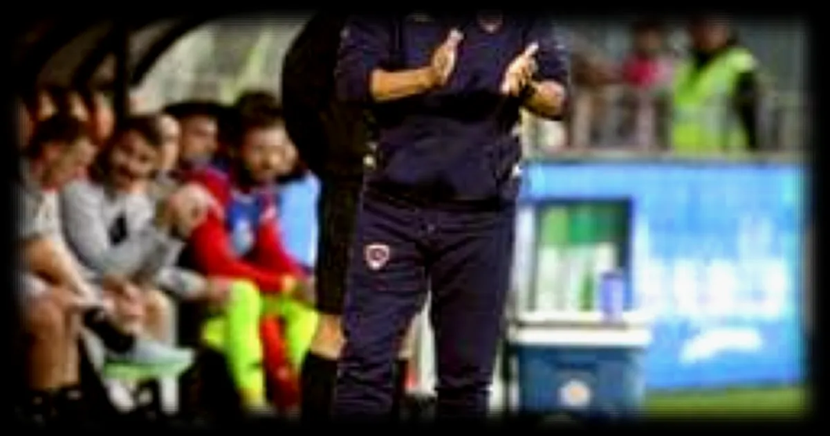 Colère de Grégory Proment lors du match entre Troyes et Clermont en Ligue 2