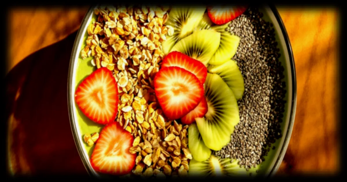 Comparatif entre deux marques de granola : Kellogg's noisettes et Creusli Quaker noix, selon une analyse de Yuka