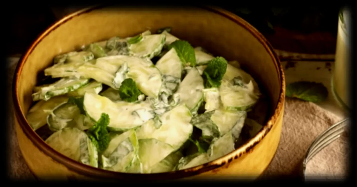 Concombres en salade : une créatrice culinaire propose une astuce pour sublimer leur saveur