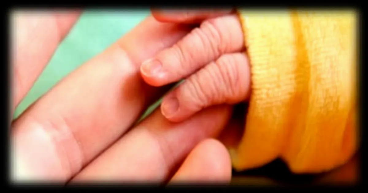 Congé de naissance : deux mois supplémentaires payés à 60 % du salaire pour les parents à partir du 1er juillet 2026