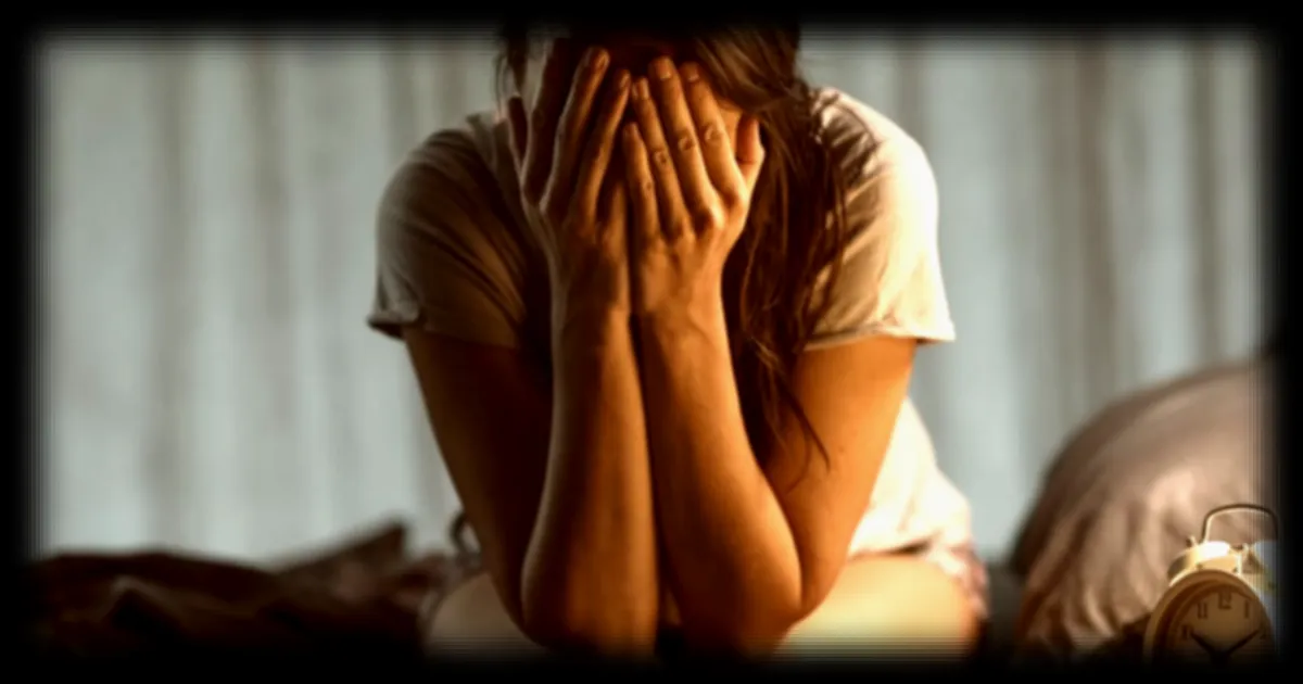 Conseils d'un médecin du sommeil pour retrouver des nuits sereines face à l'actualité angoissante