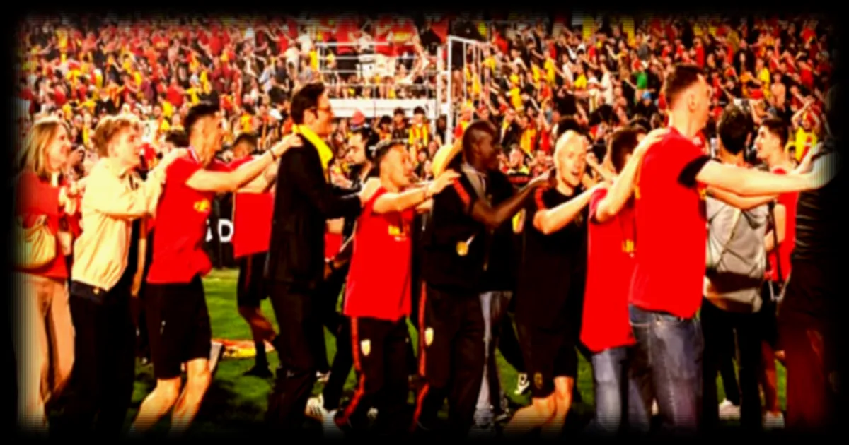 Coupe de France : le RC Lens acclamé en pleine nuit à Bollaert après son sacre face à Nice