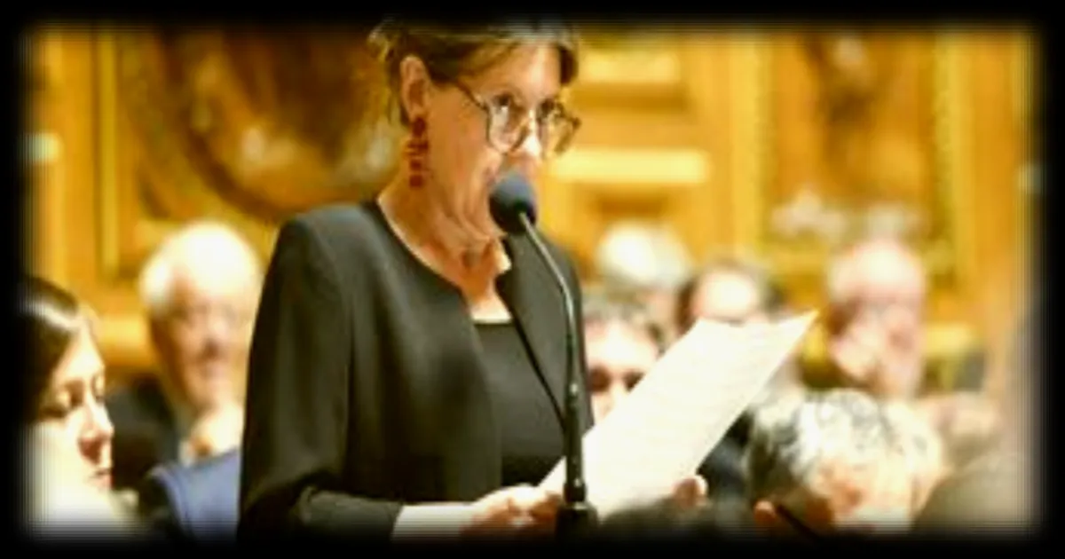 Crise chez Grasset : une sénatrice propose une loi d'urgence pour instaurer une clause de conscience pour les auteurs