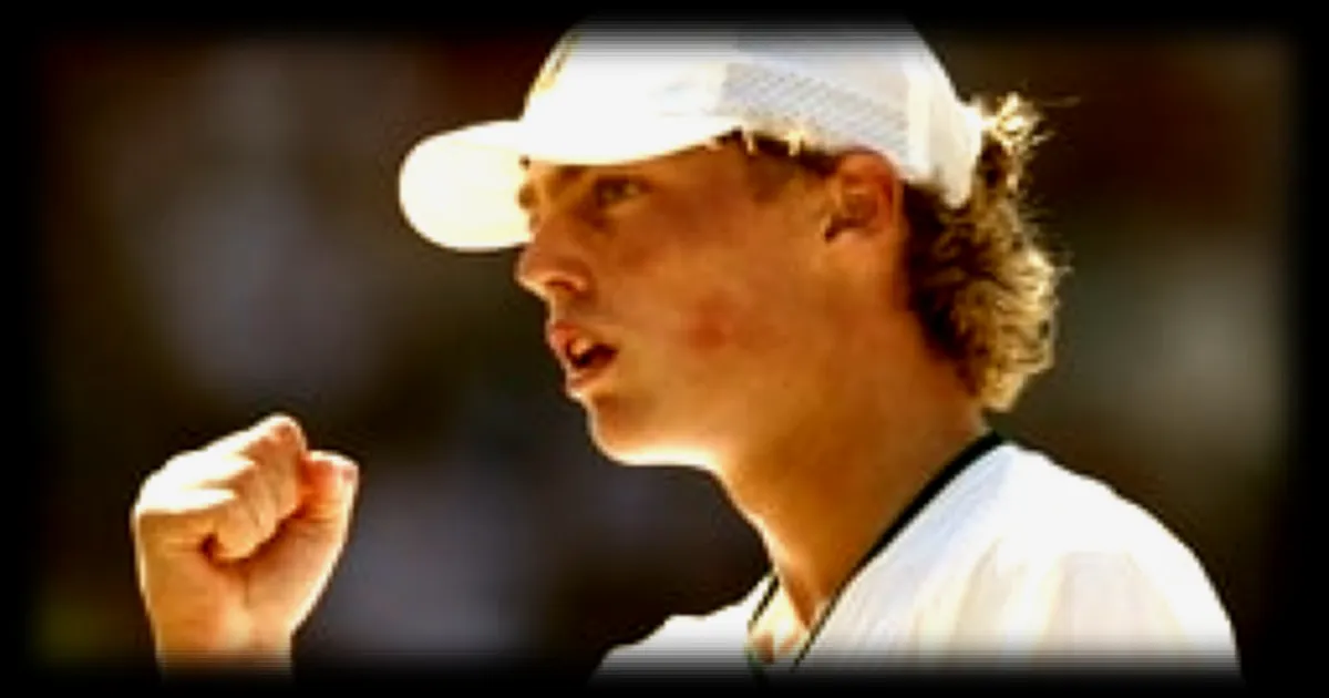 Cruz Hewitt, le fils de Lleyton Hewitt, remporte son premier match sur le circuit ATP