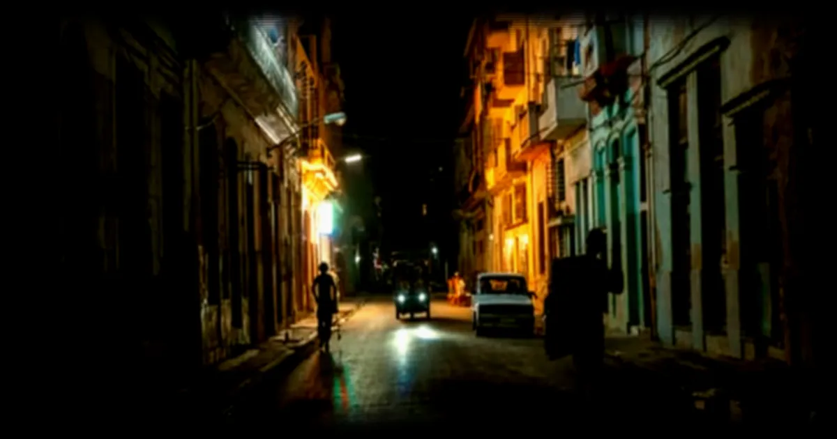 Cuba plongée dans le noir : une nouvelle panne massive touche sept provinces alors que la crise énergétique s’aggrave