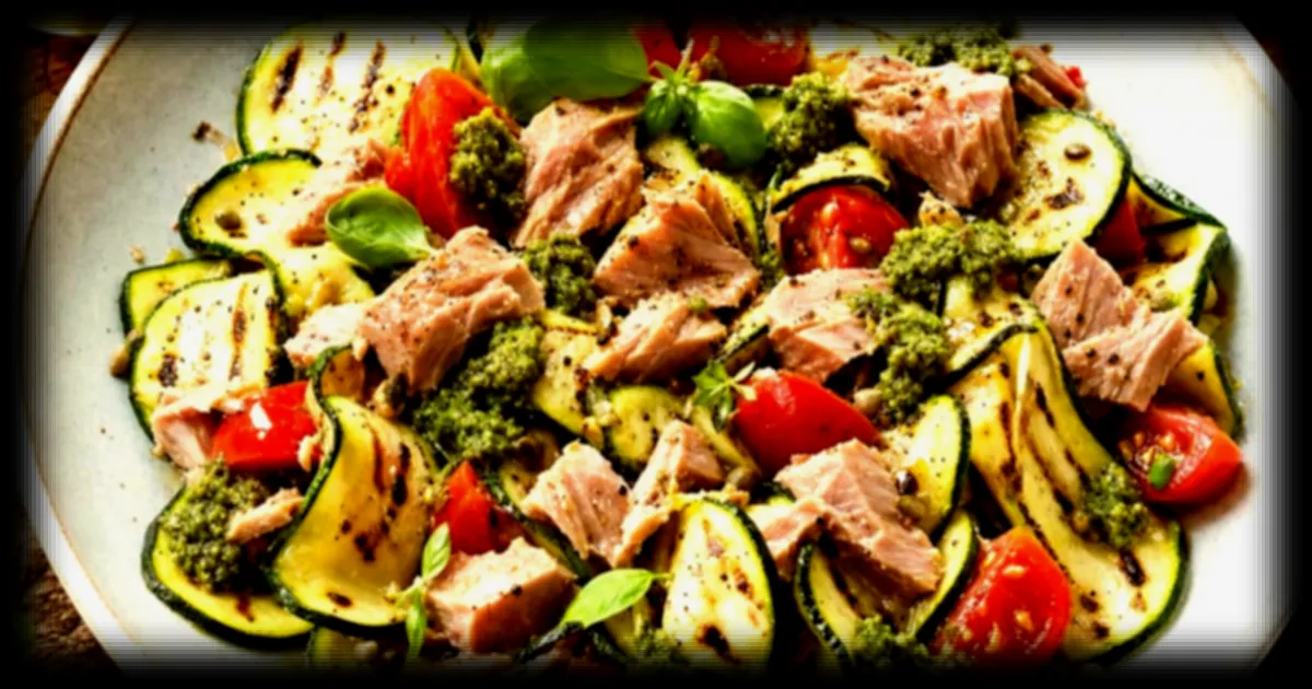 Cyril Lignac mise sur sa salade de courgettes au thon pour affronter la canicule