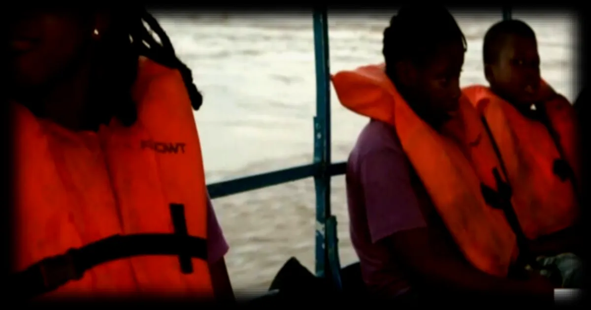 Dans l'ouest de la Guyane, les élèves toujours obligés de prendre la pirogue pour se rendre à l'école