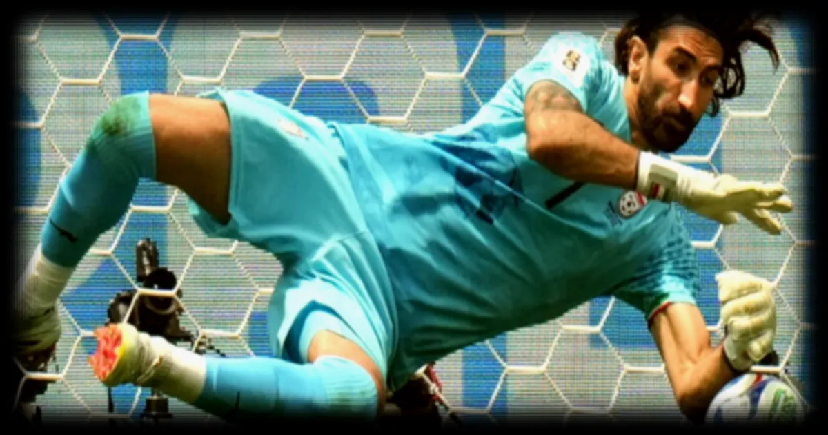 De la rue à la Coupe du Monde : le parcours exceptionnel du gardien iranien Alireza Beiranvand