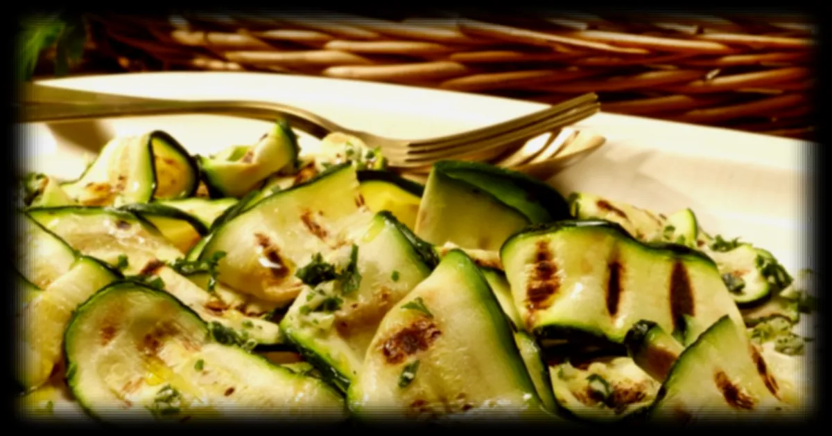 Découvrez le carpaccio de courgettes, une entrée estivale incontournable