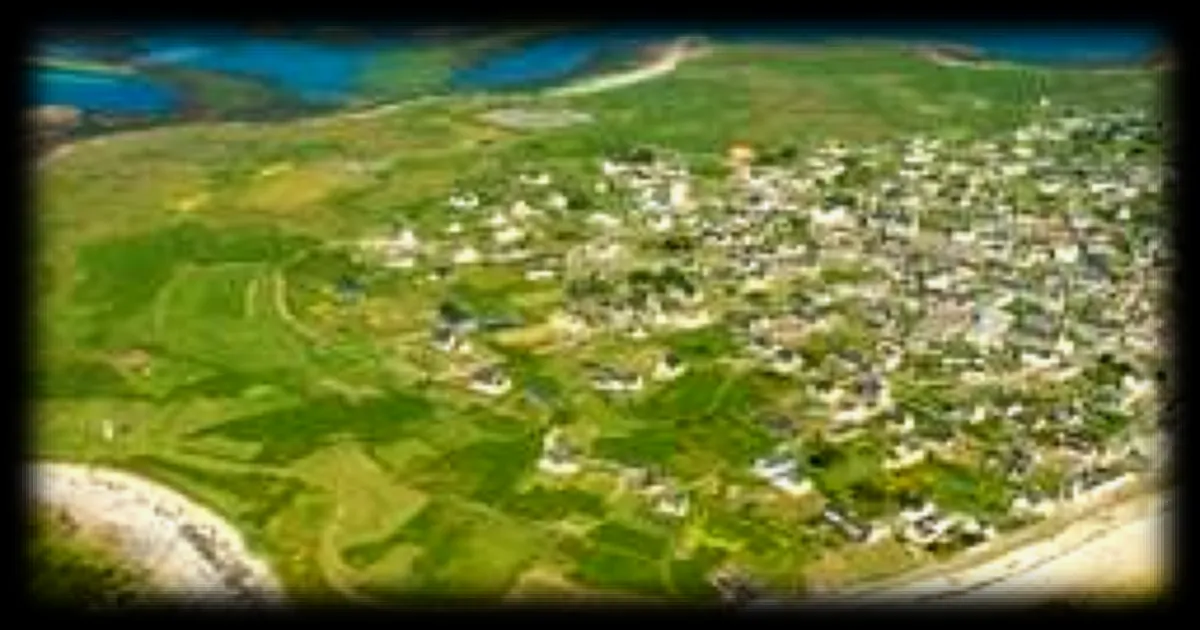 Découvrez l'île bretonne de Molène, un havre tranquille avec une riche histoire