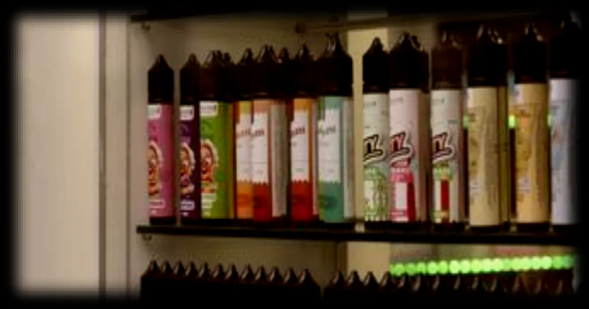 Des députés proposent d'étendre le paquet neutre aux produits de vapotage pour lutter contre l'addiction chez les jeunes