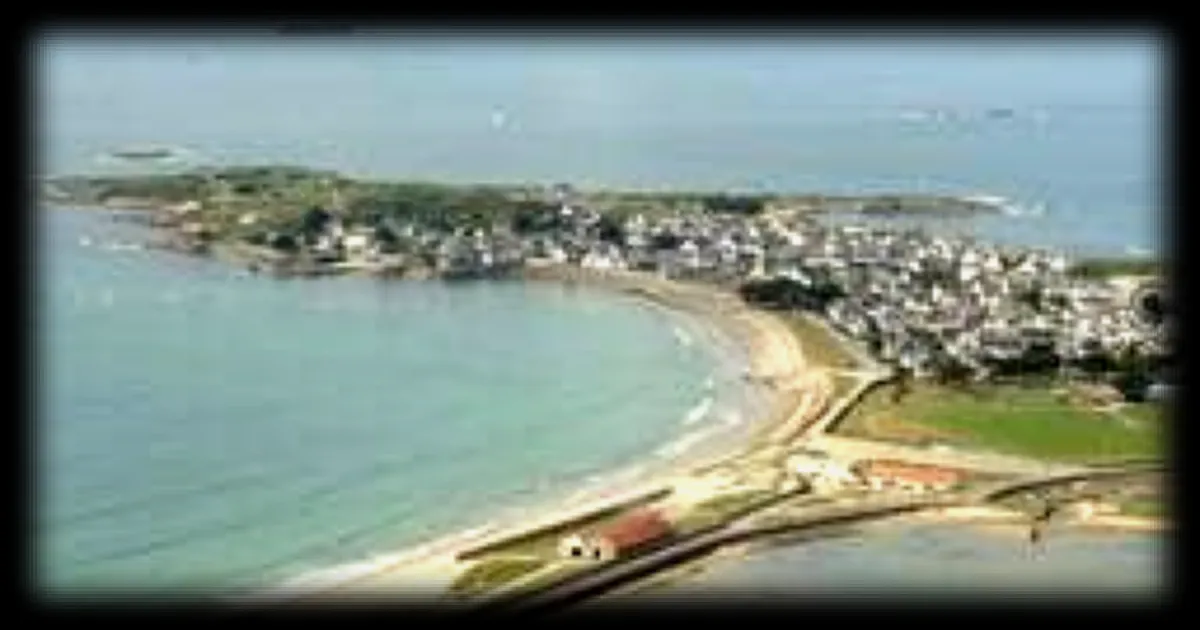 Des tracts anonymes ciblent un candidat aux Municipales 2026 à Gâvres, provoquant l'indignation