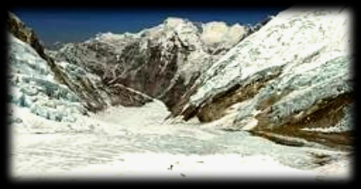 Deux alpinistes indiens morts à l’Everest : trois décès en une semaine