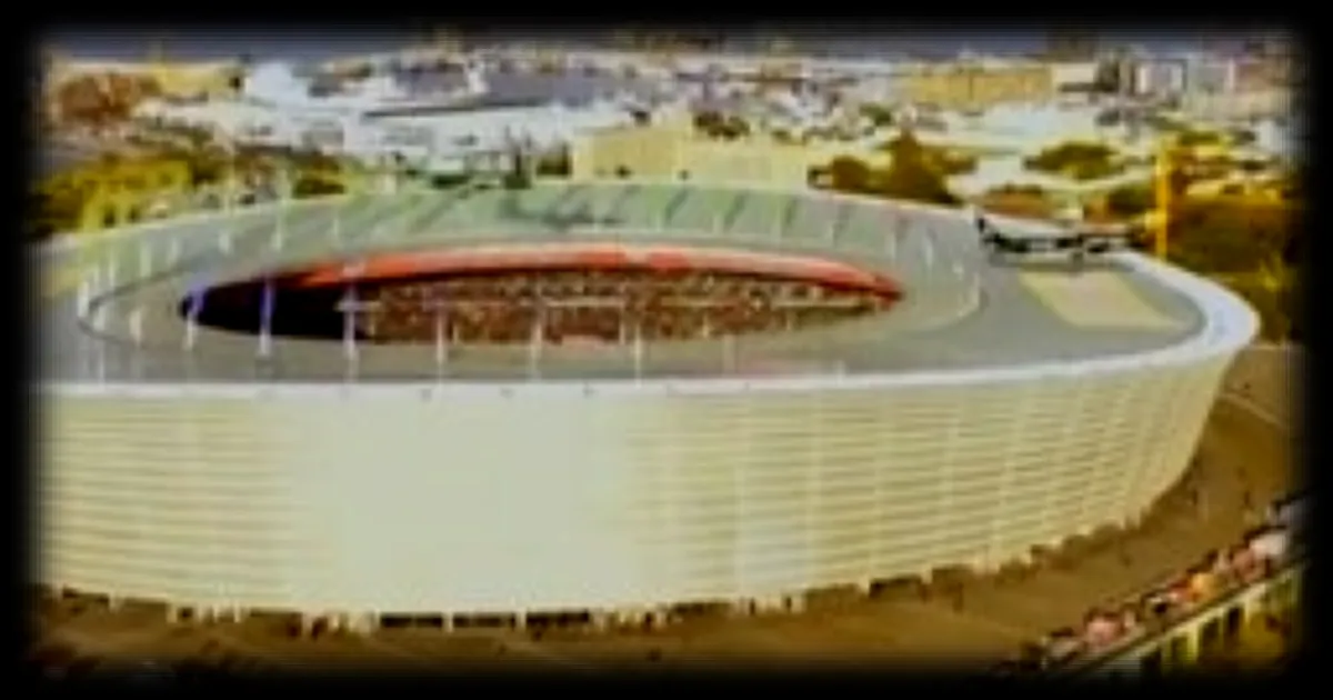 Deux avions frôlent le DHL Stadium du Cap avant un match de rugby entre l'Afrique du Sud et la Nouvelle-Zélande