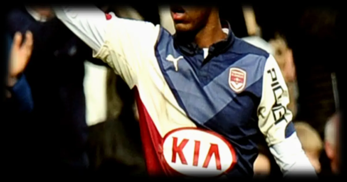 Diego Rolan, ancien attaquant bordelais, propose son aide aux Girondins en pleine crise