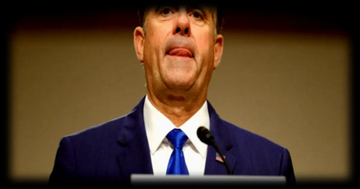 Donald Trump évoque une visite « semi-routine » de John Ratcliffe à Moscou, sans lien avec l’Iran ou l’OTAN