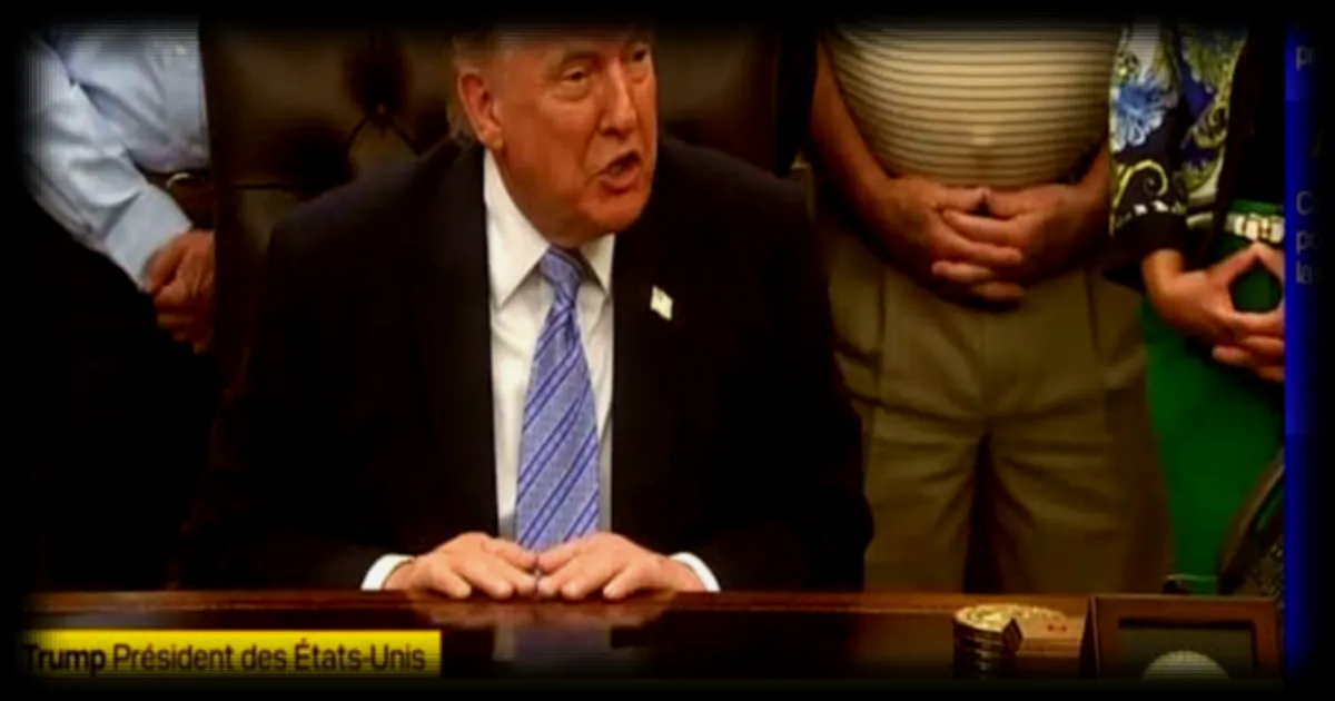 Donald Trump repousse la signature d'un décret majeur sur la régulation de l'IA
