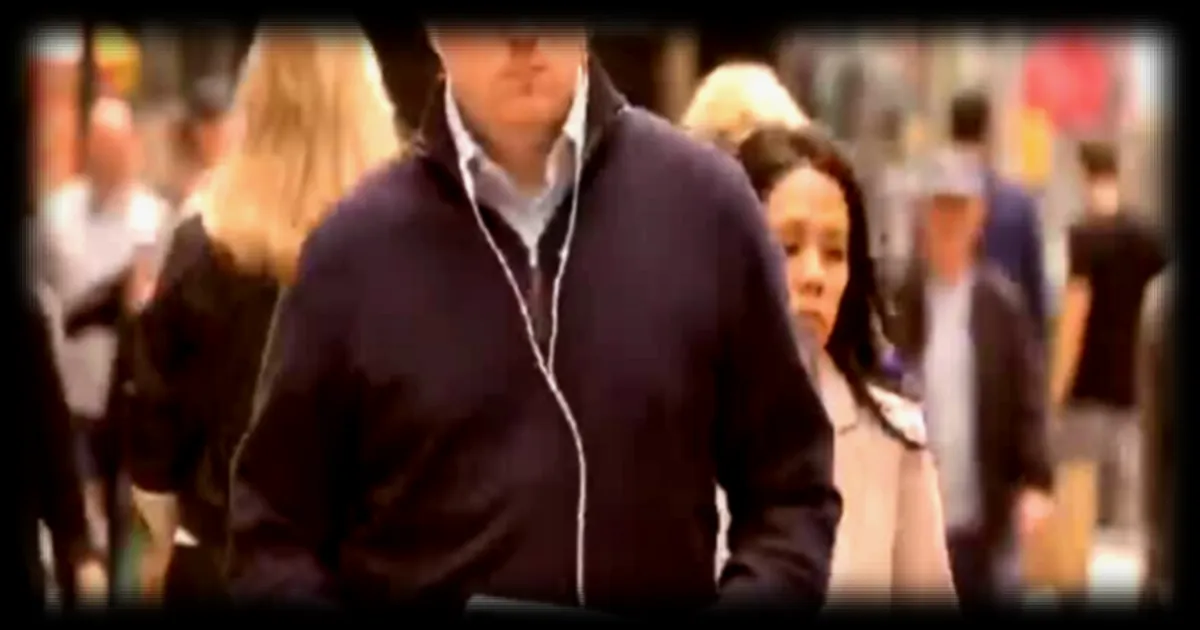 Donald Trump retire une image controversée sur son réseau social Truth Social