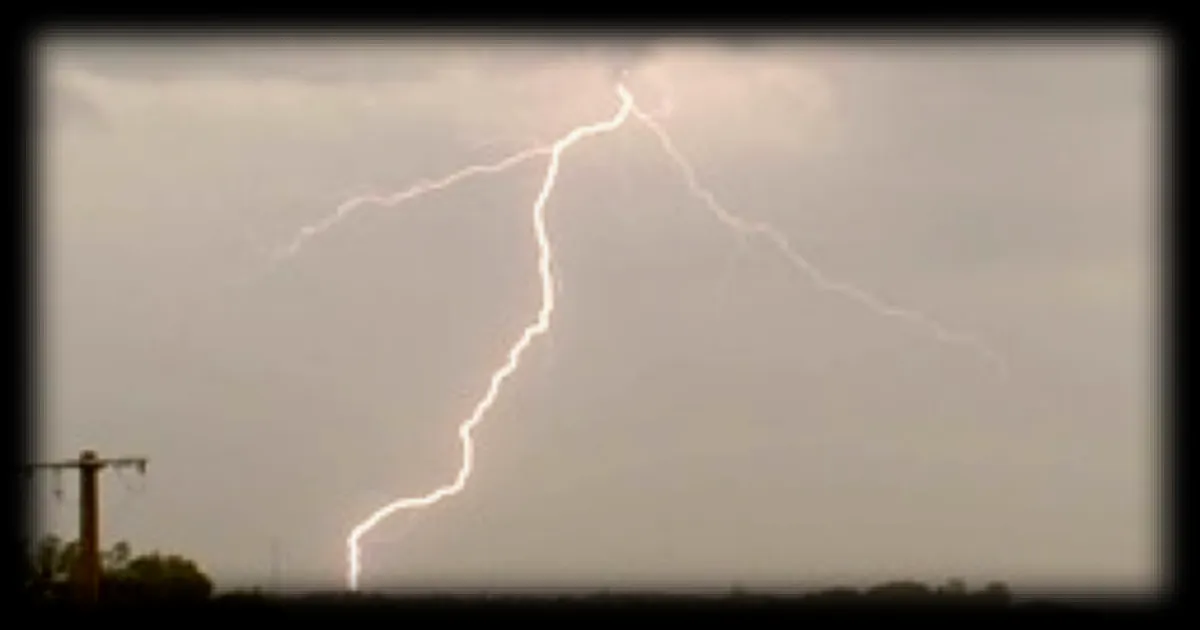 Douze départements en alerte orange aux orages : la Sarthe concernée dès ce mercredi soir