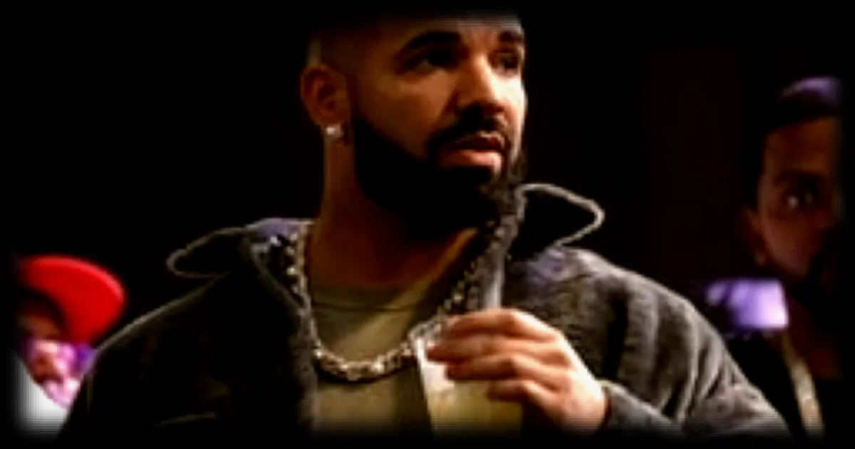 Drake organise une soirée réservée aux Janice en guise d’excuses après son morceau polémique