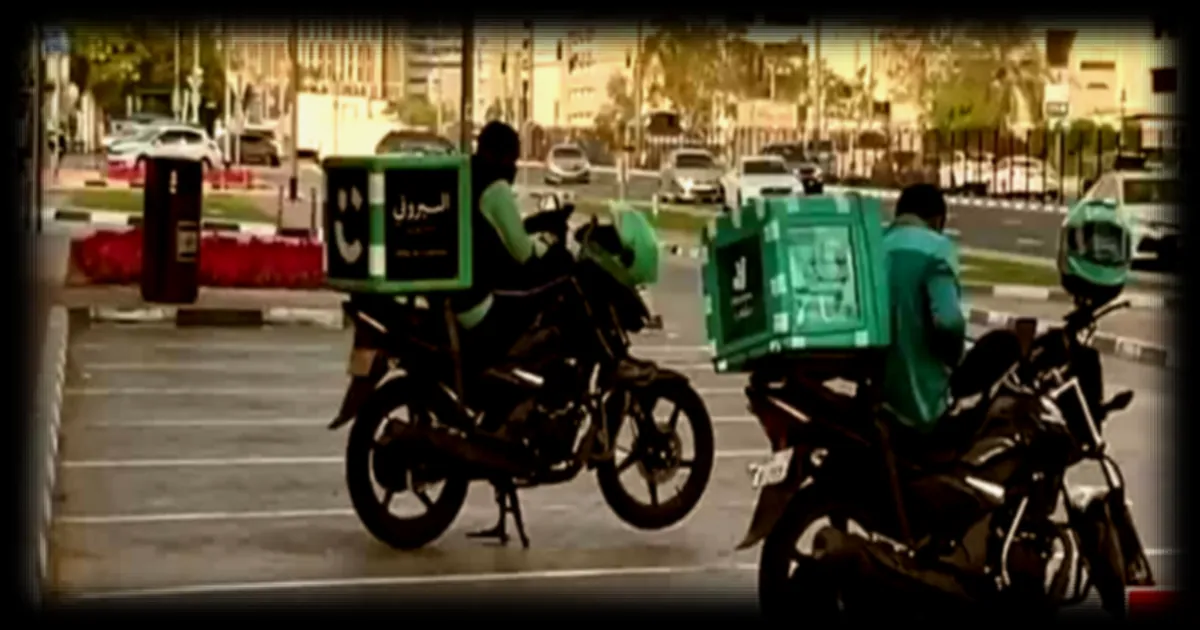 Dubaï : les livreurs de repas face aux défis des attaques de l'Iran