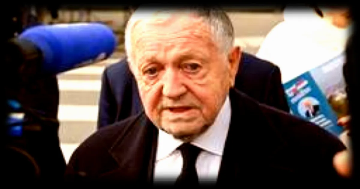 Élimination de l’OL en Ligue Europa : la maladresse de Jean-Michel Aulas relancée par une blague sur les municipales