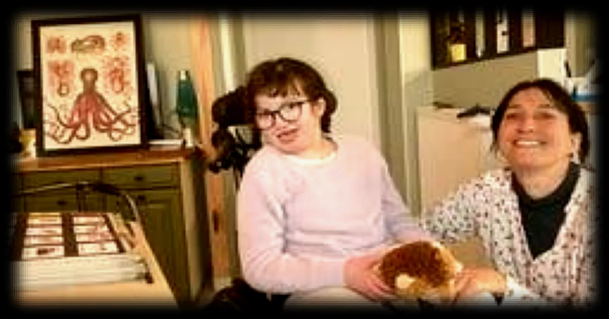 Ellie, 8 ans, lutte contre une maladie génétique orpheline