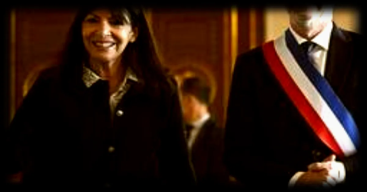 Emmanuel Grégoire élu maire de Paris lors d'une session solennelle du Conseil de Paris, Rachida Dati absente