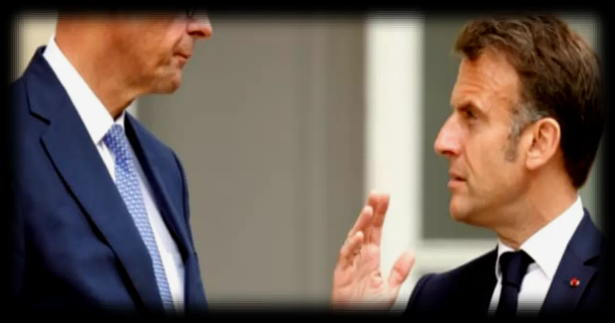 Emmanuel Macron et Friedrich Merz discutent du projet d'avion de combat Scaf à Bruxelles