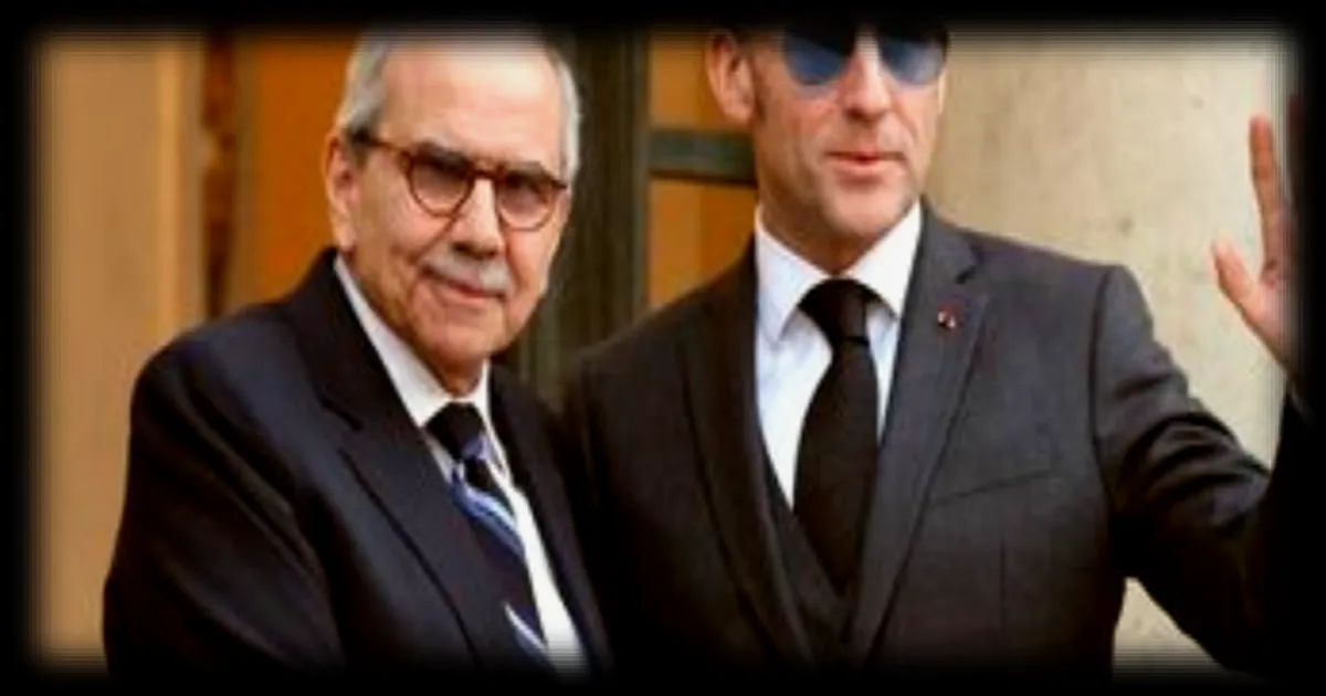 Emmanuel Macron reçoit le Premier ministre libanais à l'Elysée