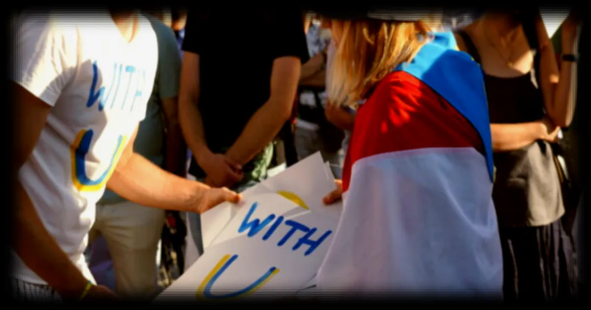 En Pologne, des manifestations pro-ukrainiennes répondent à la montée des violences xénophobes