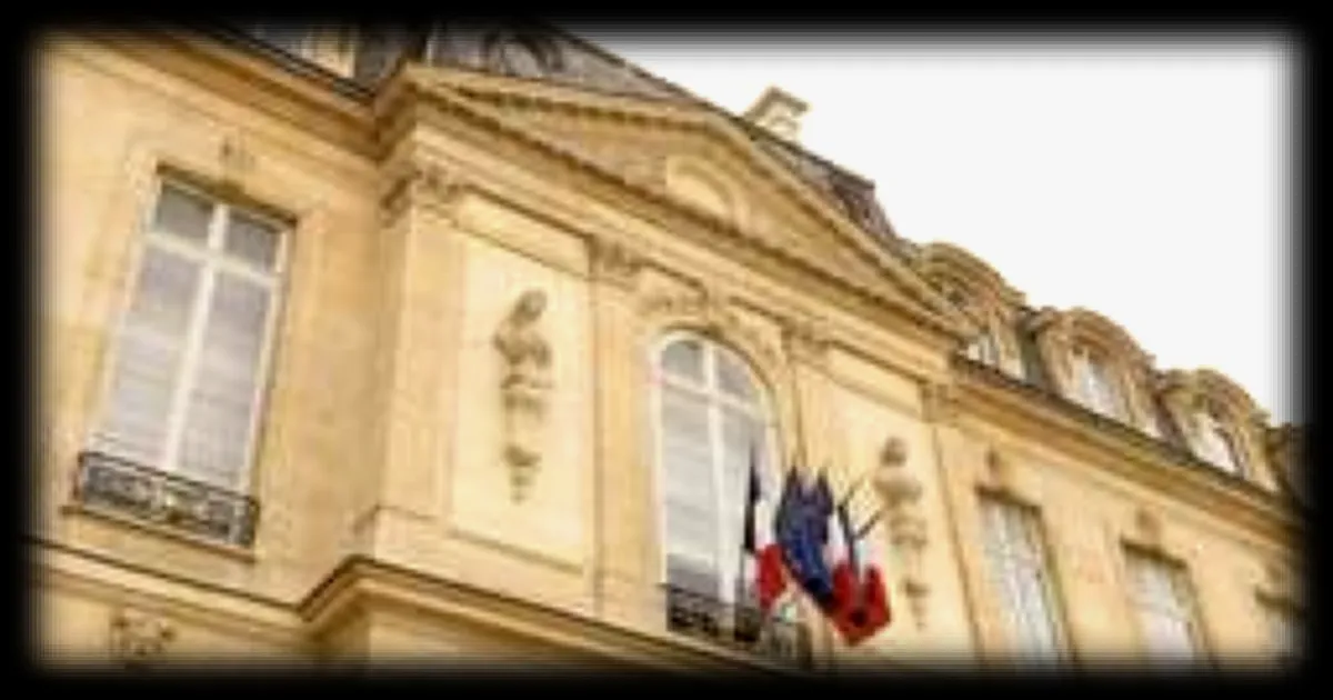 Enquête financière à l'Élysée : des enquêteurs sur place pour étudier l'attribution d'un marché