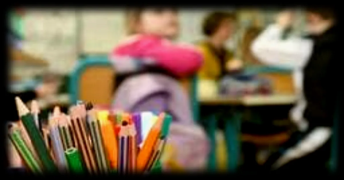 Enseignant remplaçant mis à pied dans une école maternelle des Deux-Sèvres