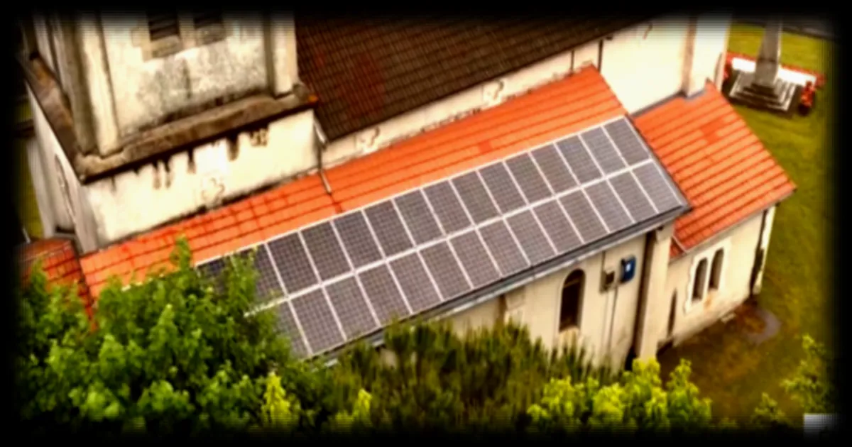 Escource, dans les Landes, mise sur le solaire pour réduire ses factures d'électricité de 30 %