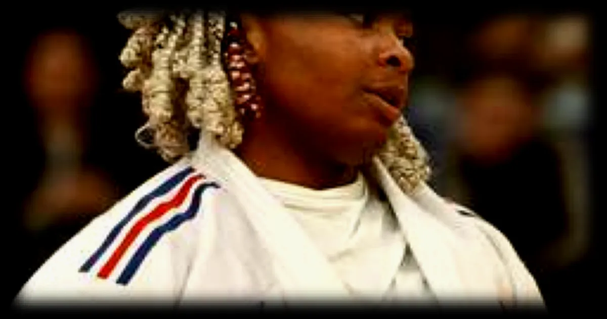 Euro de judo : la France termine avec trois médailles, dont le bronze de Romane Dicko