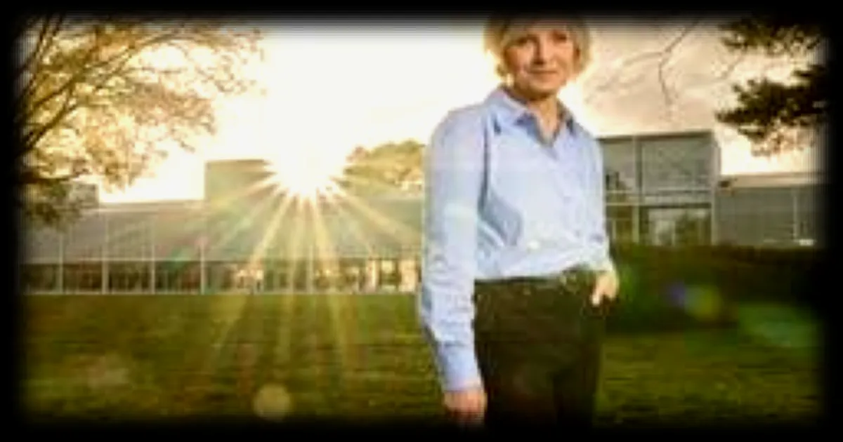 Évelyne Dhéliat adapte son langage météo face au changement climatique