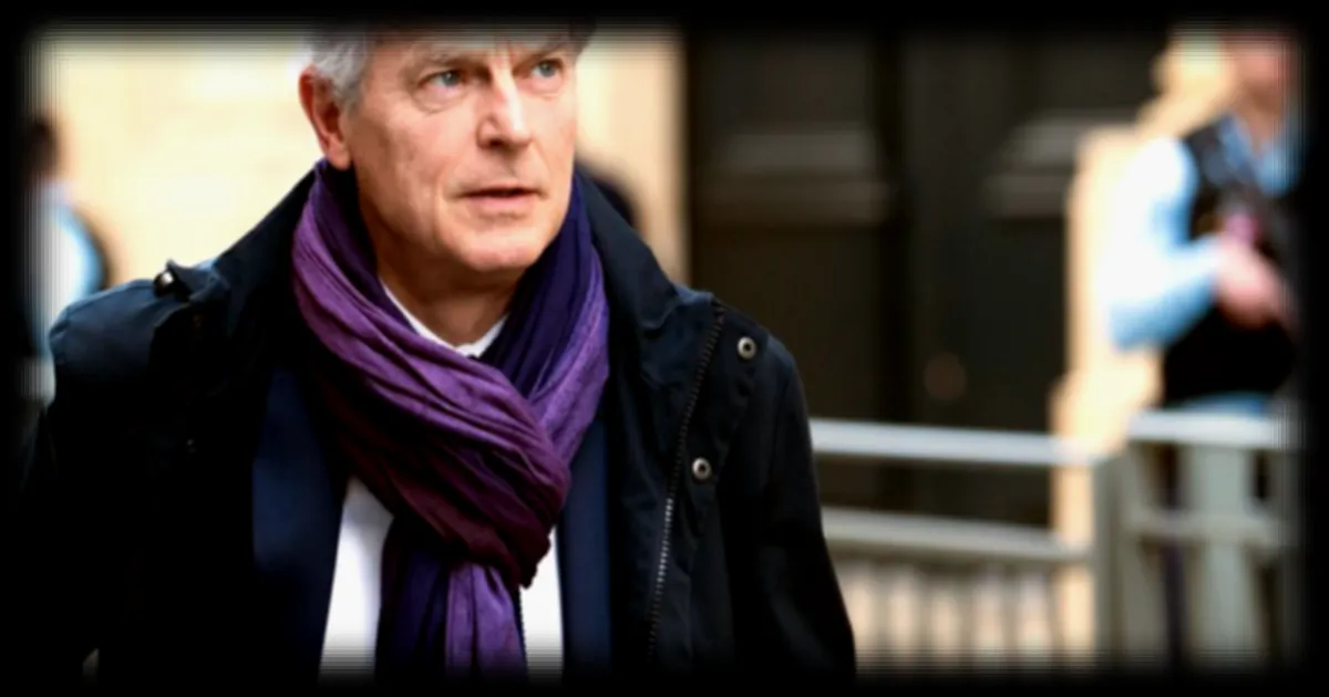 Fabien Roussel critique la 'nouvelle France' de Jean-Luc Mélenchon